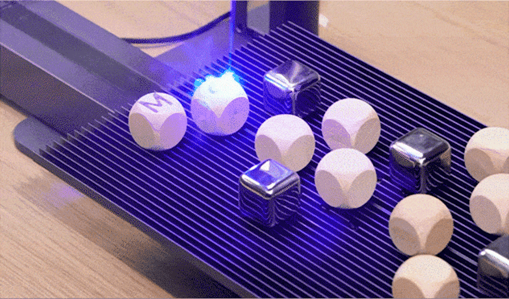 LASERPECKER máquina de grabado láser 4 LP4 para todos los materiales, grabador láser de doble Luz Portátil para tallado de Metal, madera, plástico y más